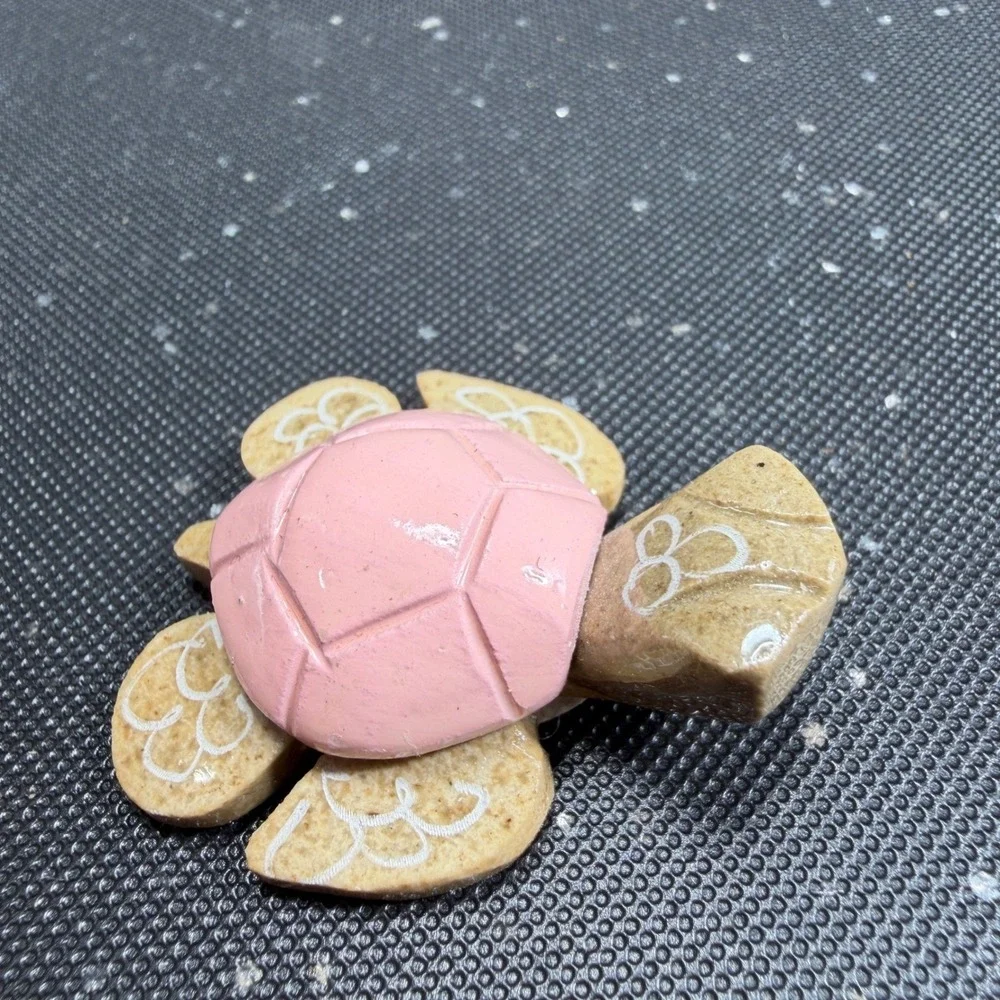 Handcrafted Ecuador Stone Turtle‎ Figurine Pink Shell Miniature Folk Art 1 Inch